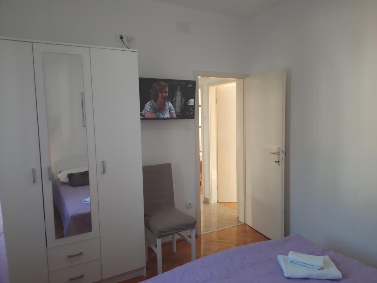 Apartments Villa Beba Komiža Extérieur photo